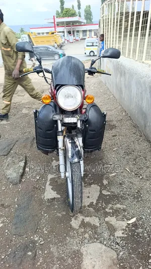Bajaj Boxer 100 2018 Red