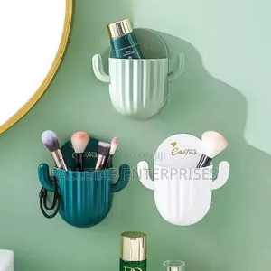 Toothbrush Holder