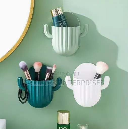 Toothbrush Holder