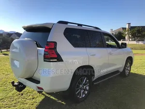 Toyota Land Cruiser Prado 2019 Pearl