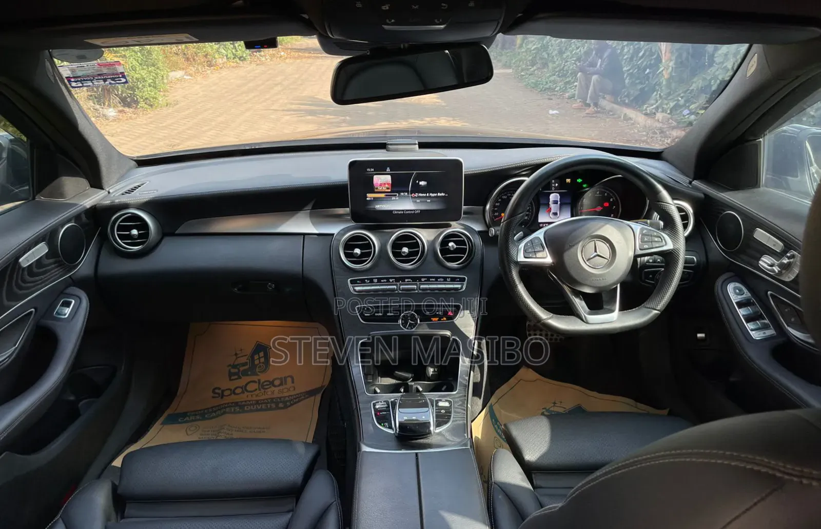 Mercedes-Benz C200 2018 Black