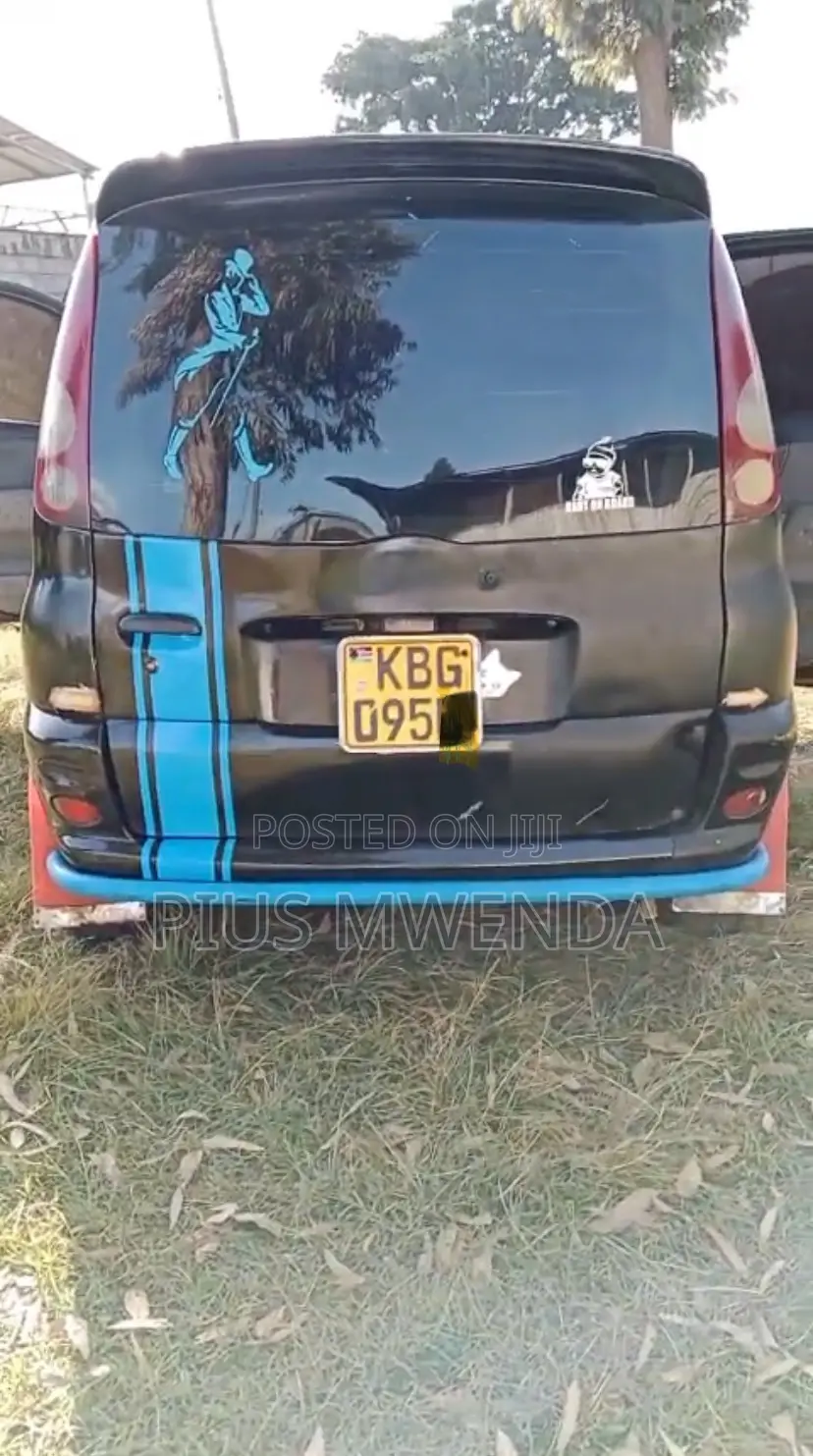 Toyota Fun Cargo 2006 Black