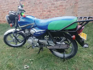 TVS HLX 125 2018 Blue