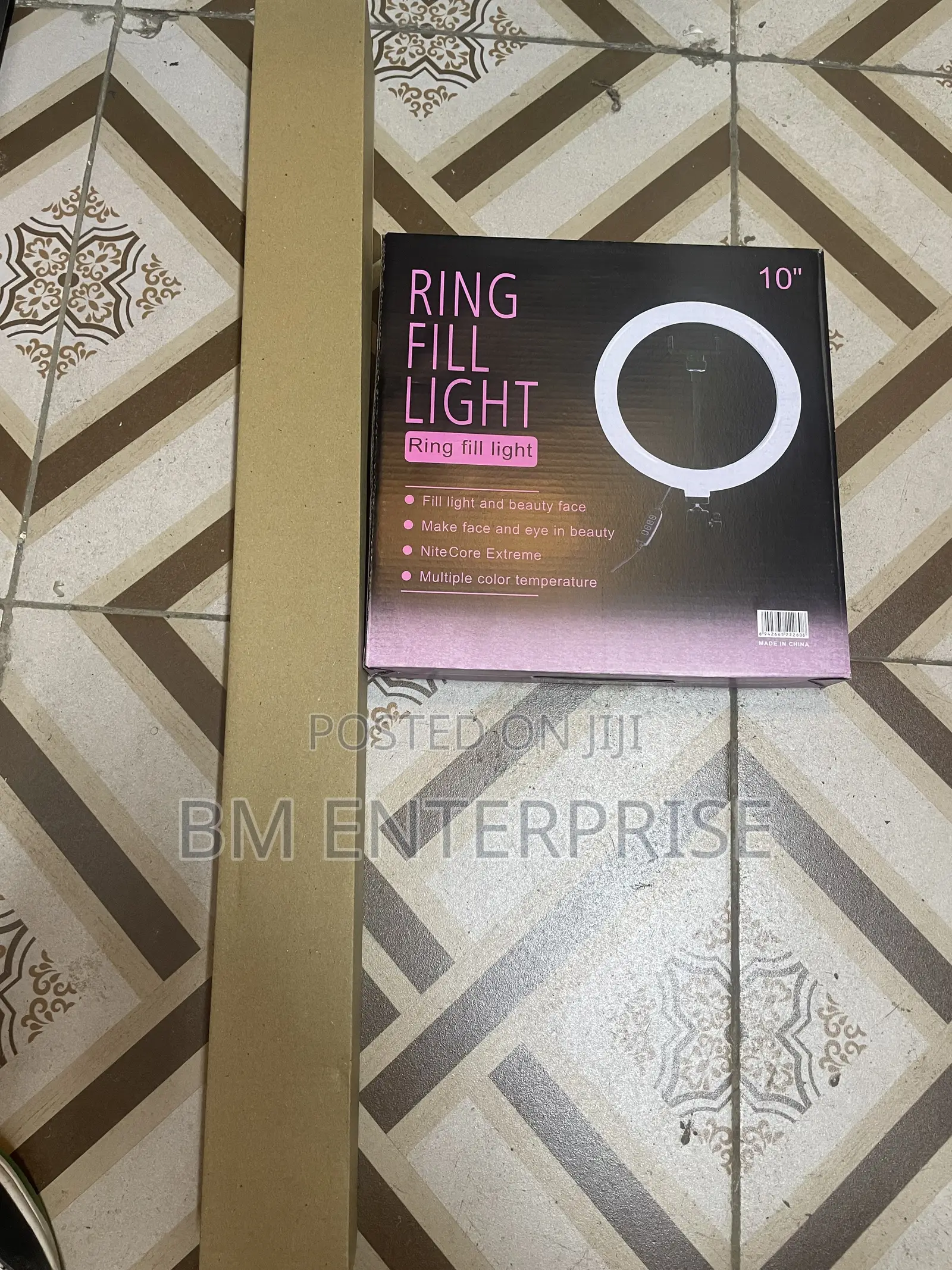 10” Fill Light With 3 Light Modes