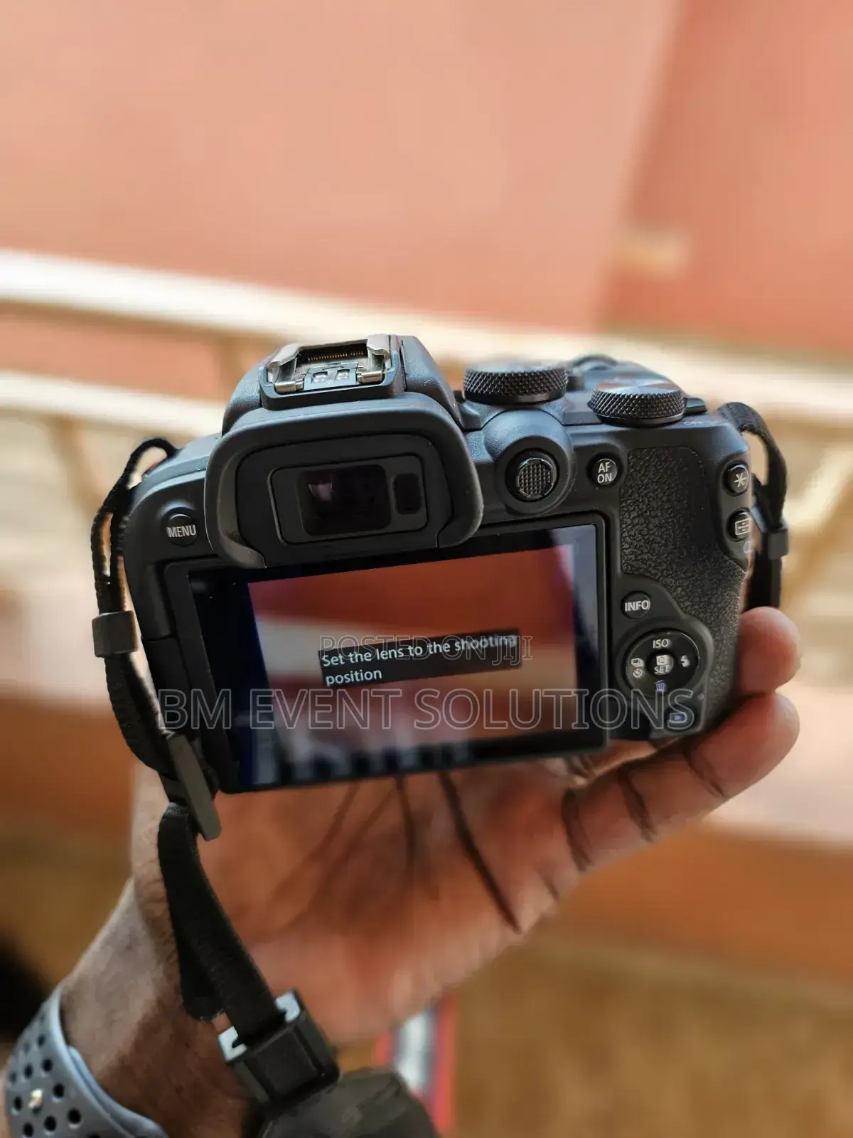 Canon Eos R10 Available for Hire.