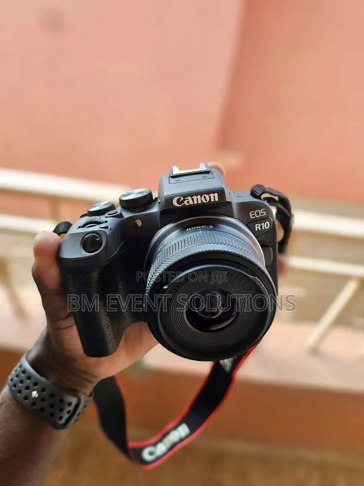 Canon Eos R10 Available for Hire.