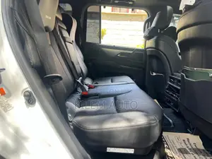 Lexus LX 500d 2023 White