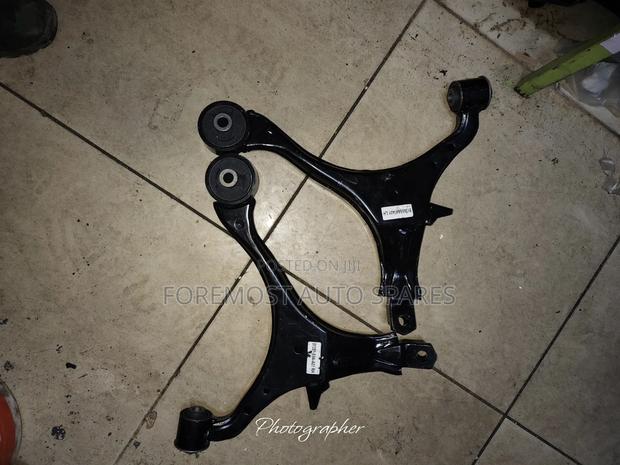 Honda CRV Rd5 Front Arms - thumbnail 2
