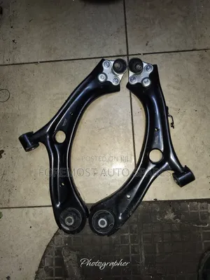 Honda Vezel Front Arms
