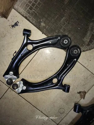 Honda Vezel Front Arms