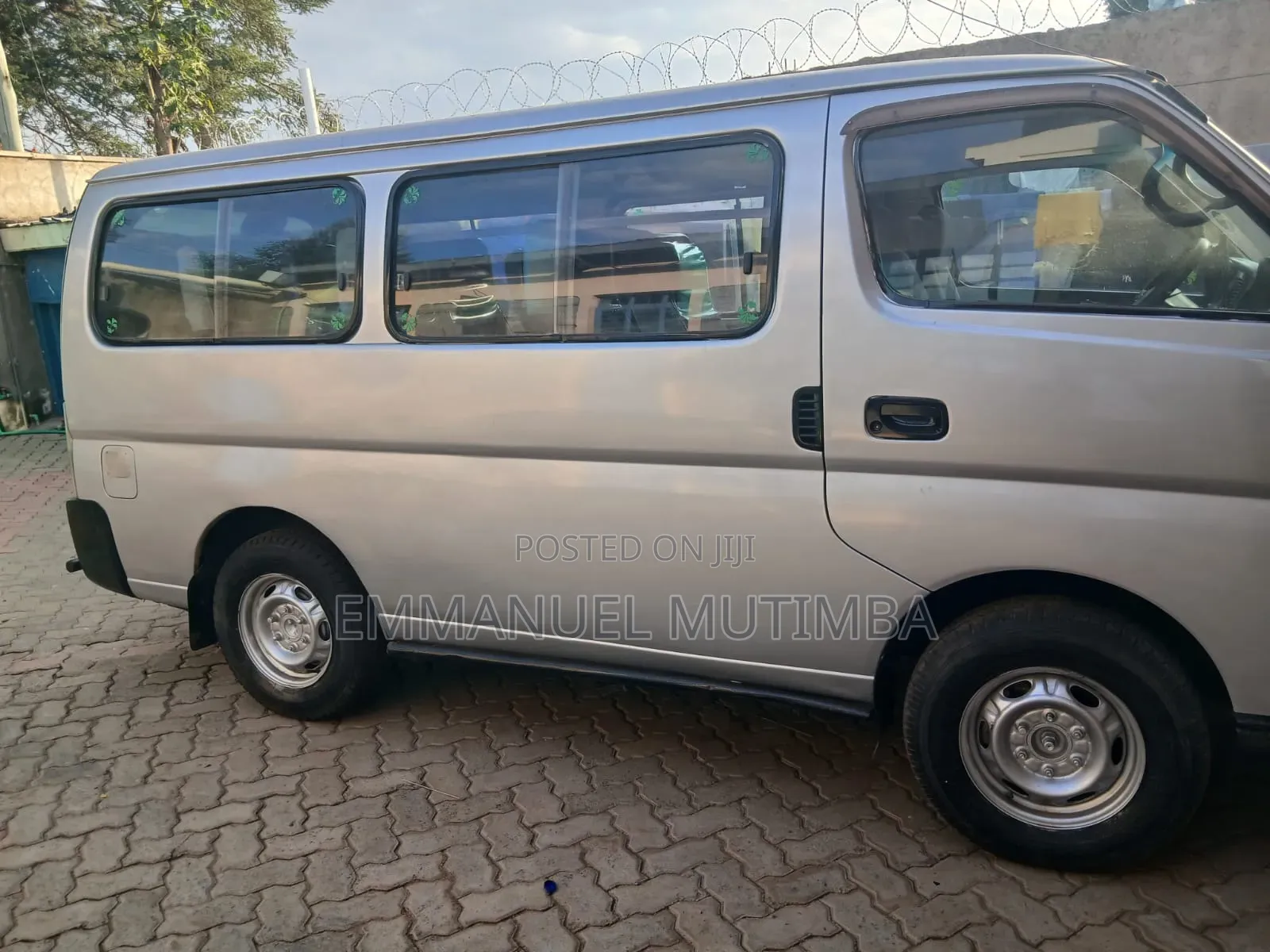 Nissan Caravan
