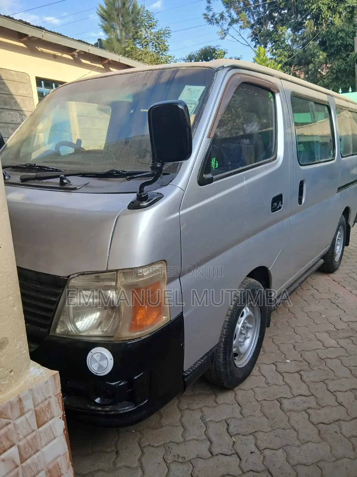 Nissan Caravan