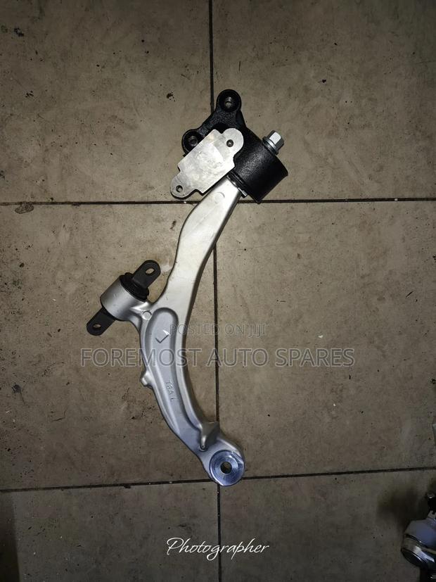 Honda Oddessy 2016 Front Arms - thumbnail 2