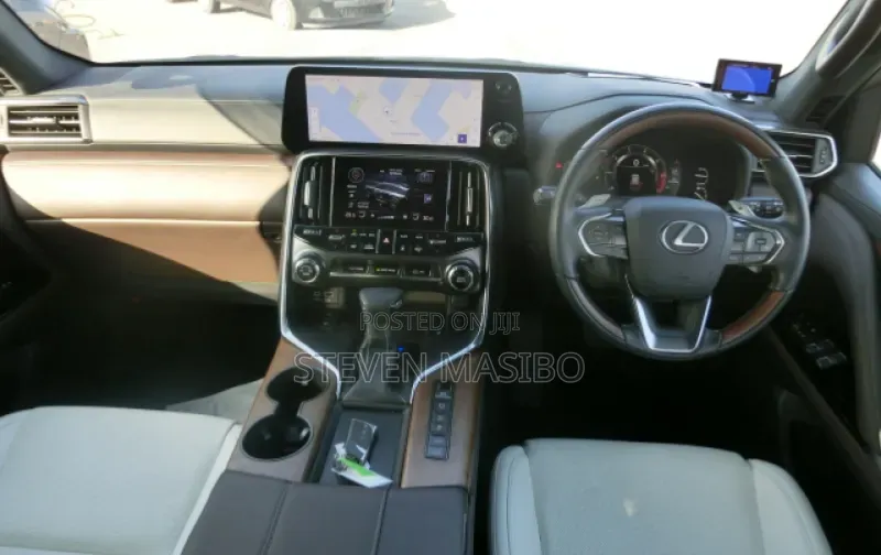 Lexus LX 2022 Gray