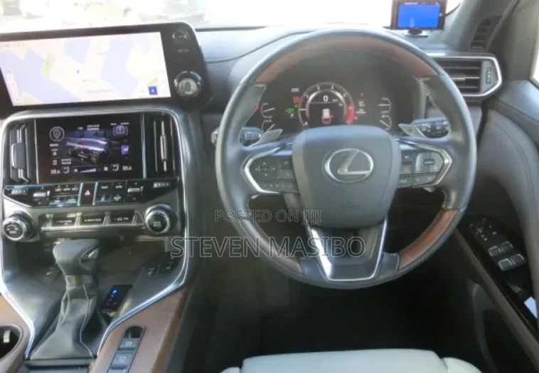 Lexus LX 2022 Gray