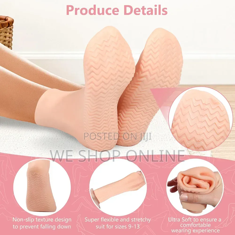 Silicone Moisturizing Socks for Dry Cracked Feet