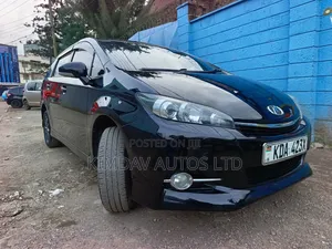 Toyota Wish 2013 Black