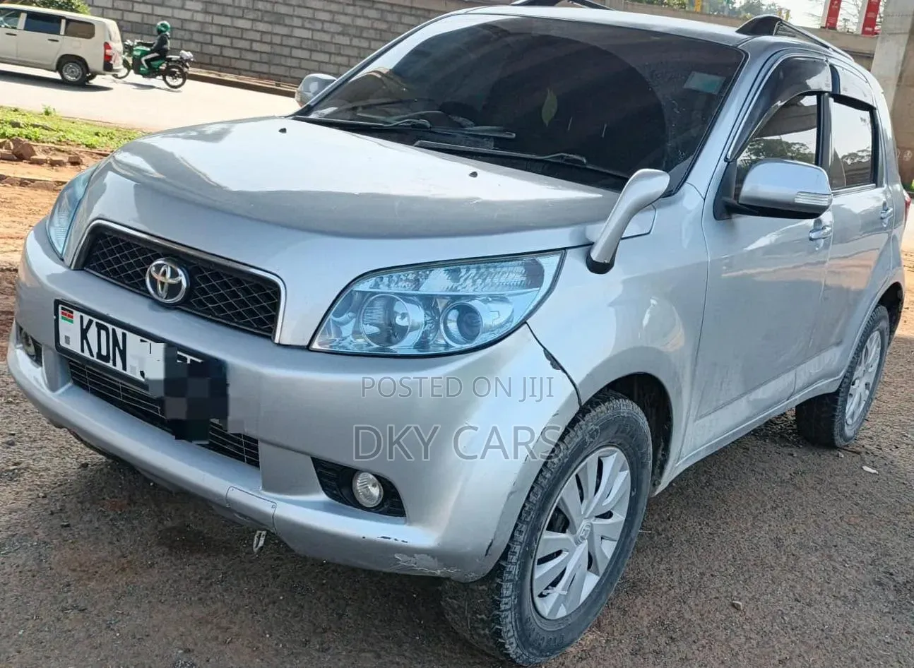 Toyota Rush 2008 Silver
