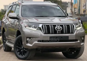 Toyota Land Cruiser Prado 2019 Gray