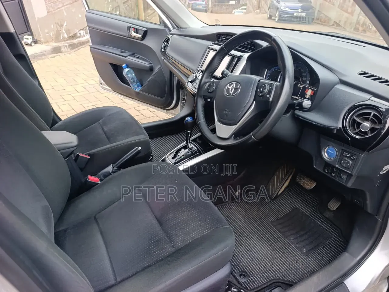 Toyota Corolla Fielder 2019 Silver