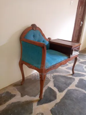 Telephone Seat