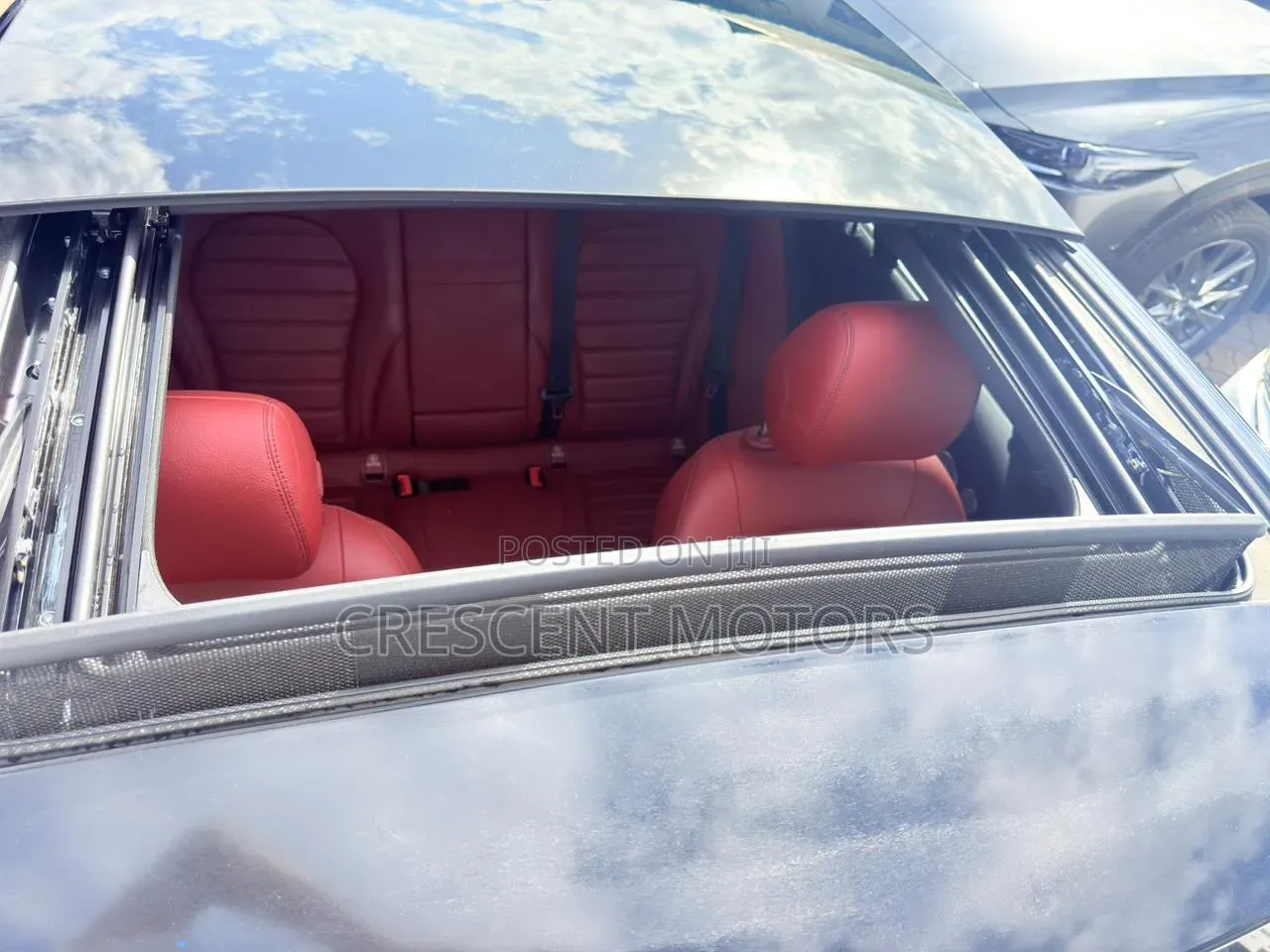 Mercedes-Benz C200 2019 Blue