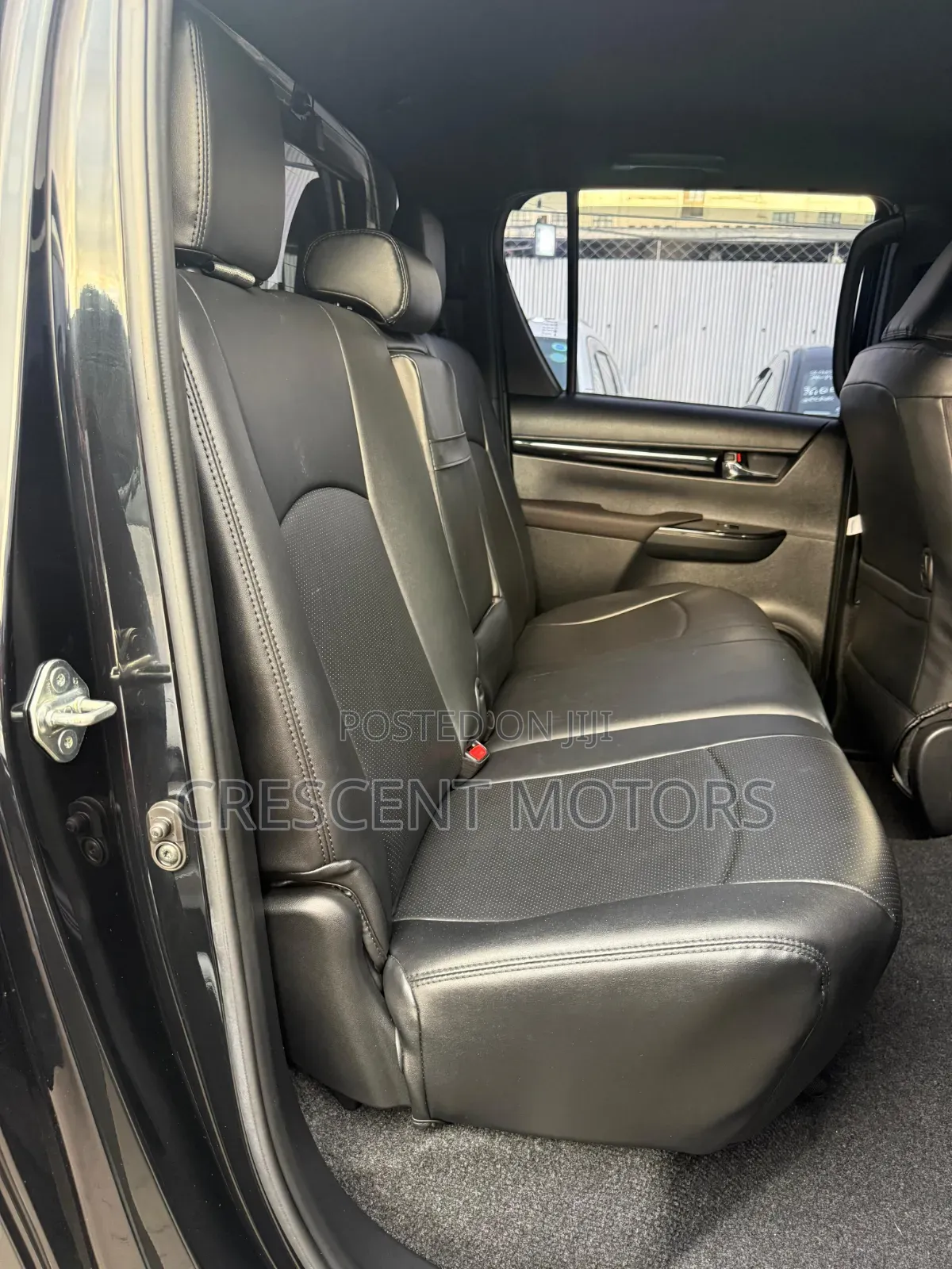 Toyota Hilux 2019 Black