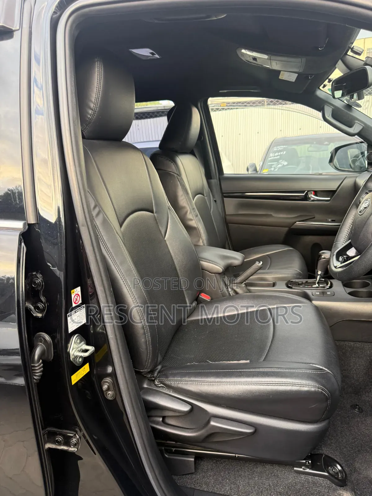 Toyota Hilux 2019 Black