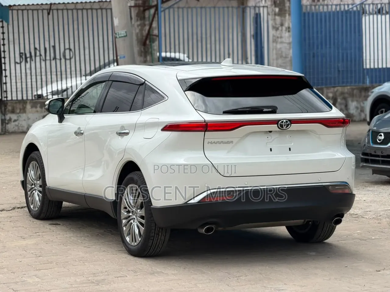 Toyota Harrier 2021 Pearl