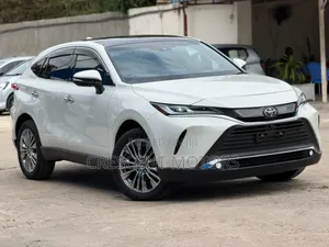 Toyota Harrier 2021 Pearl