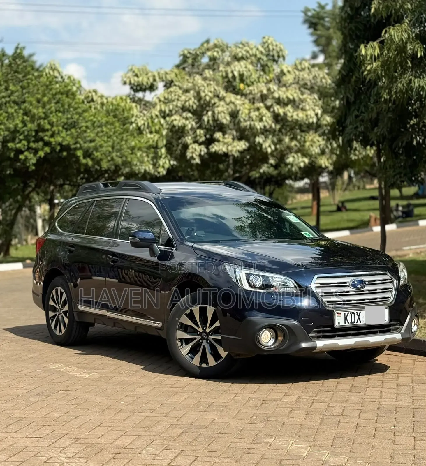 Subaru Outback 2018 Blue