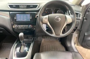Nissan X-Trail 2016 Silver