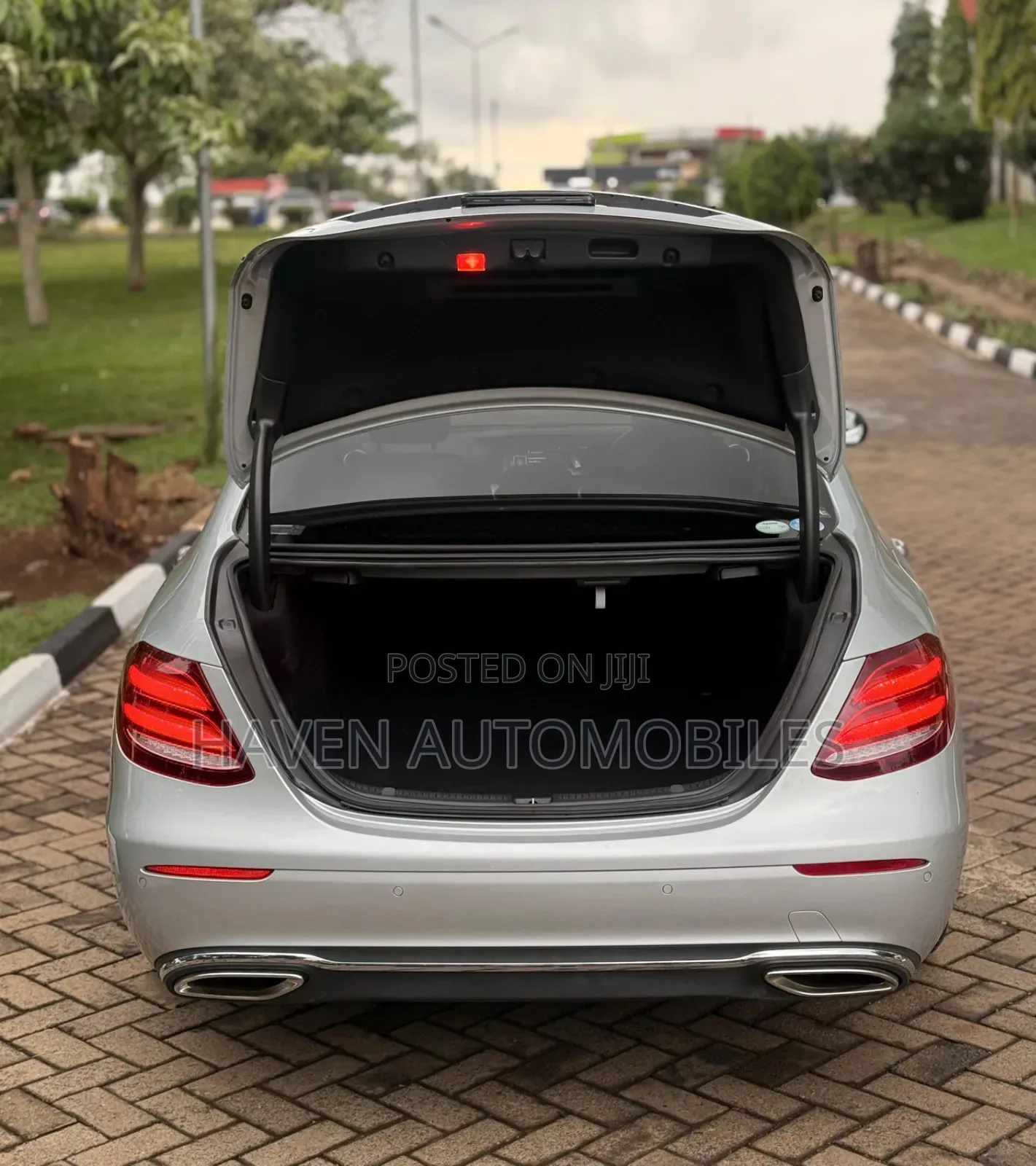 Mercedes-Benz E200 2018 Gray