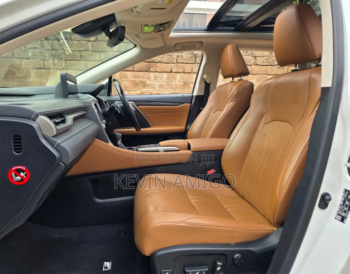 Lexus RX 2020