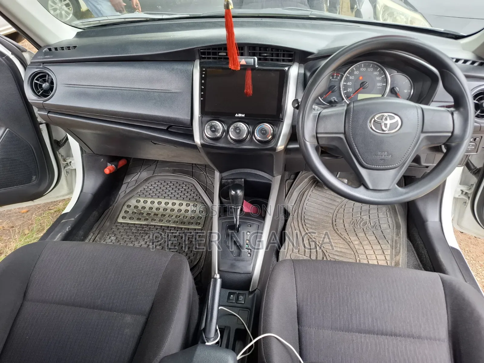 Toyota Corolla Fielder 2017 White
