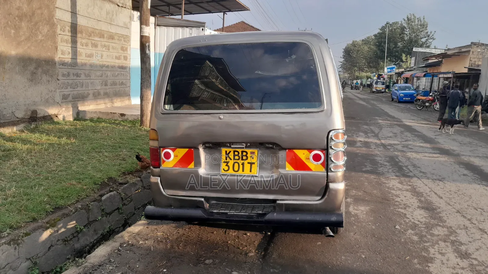Toyota HiAce 2006 Grey