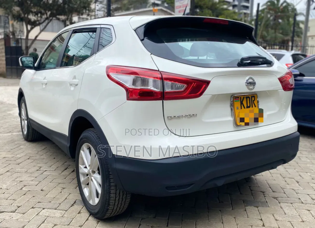 Nissan Qashqai 2017 White