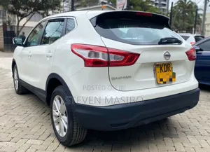 Nissan Qashqai 2017 White
