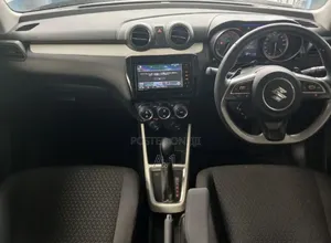 Suzuki Swift 2019 Maroon