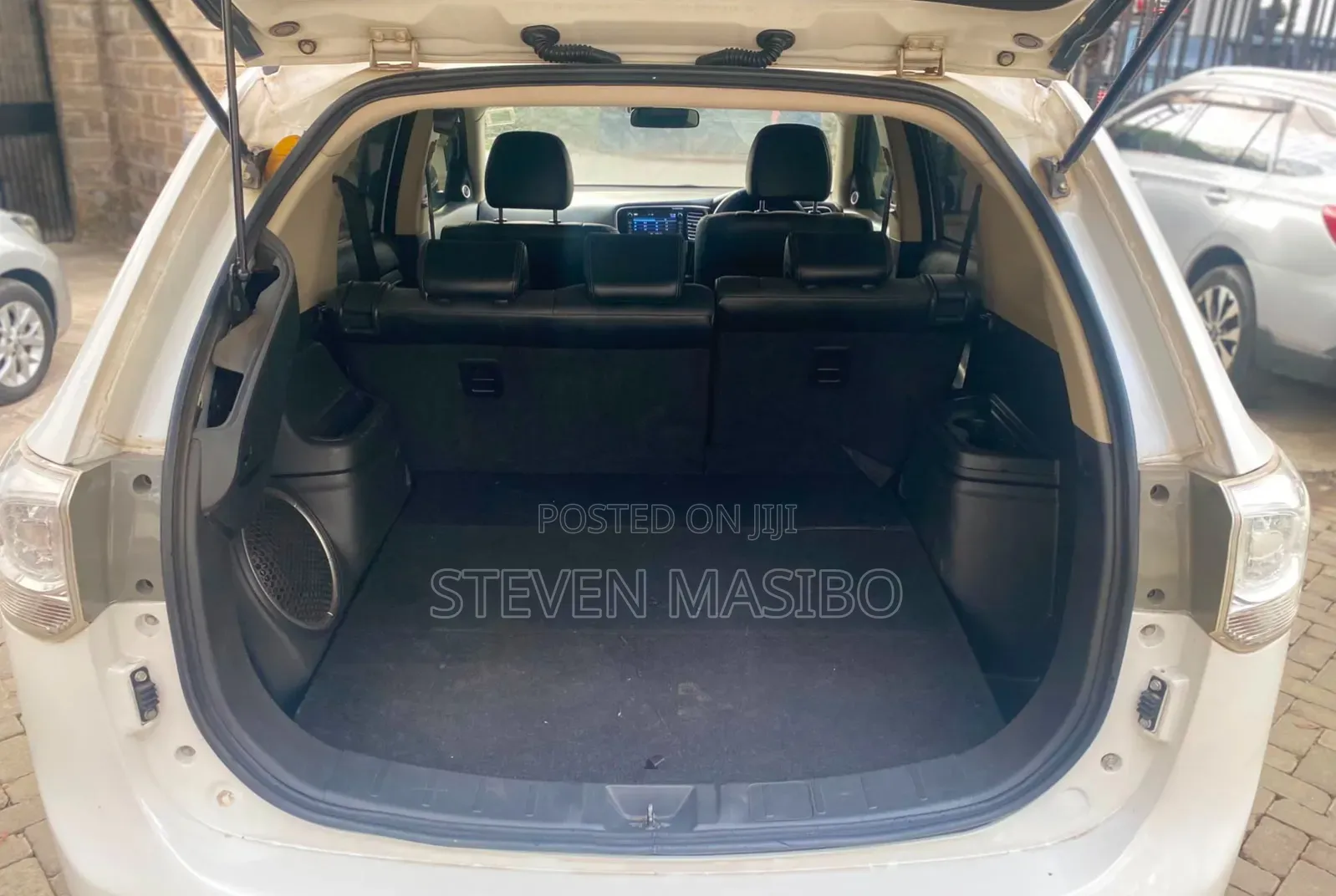 Mitsubishi Outlander 2014 White
