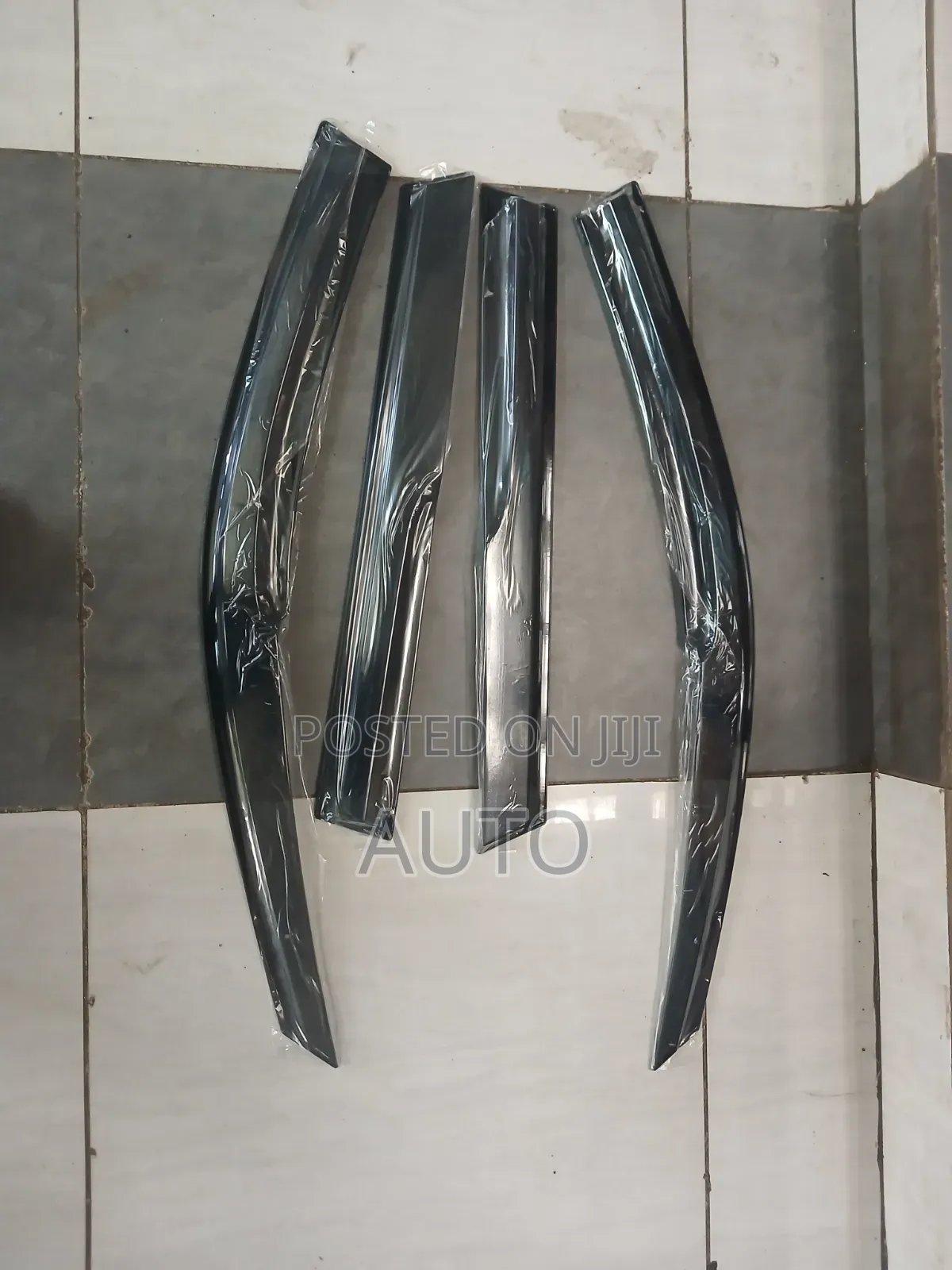 Toyota G Touring Window Windbreakers | Rain Guard Visors