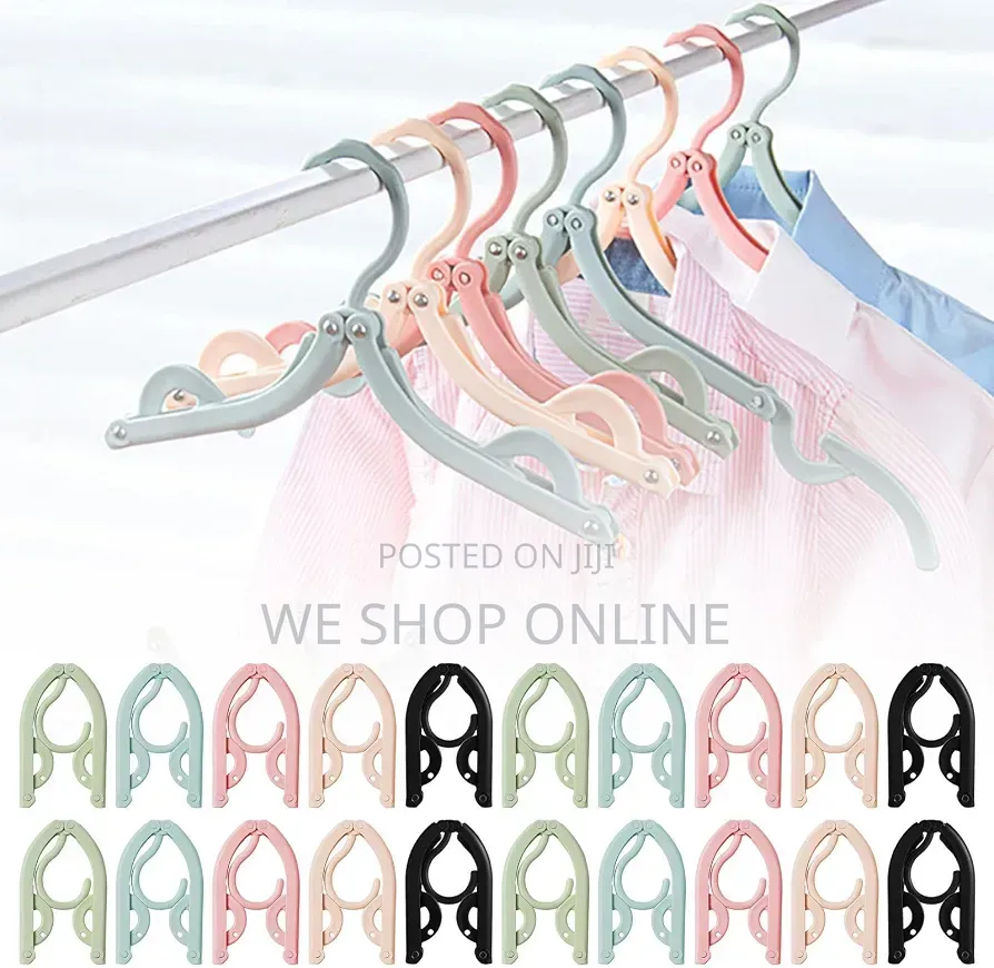 Multicolored Retractable Clothe Hanger
