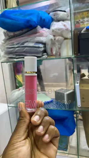 Dark Lips to Pink Lips Solution