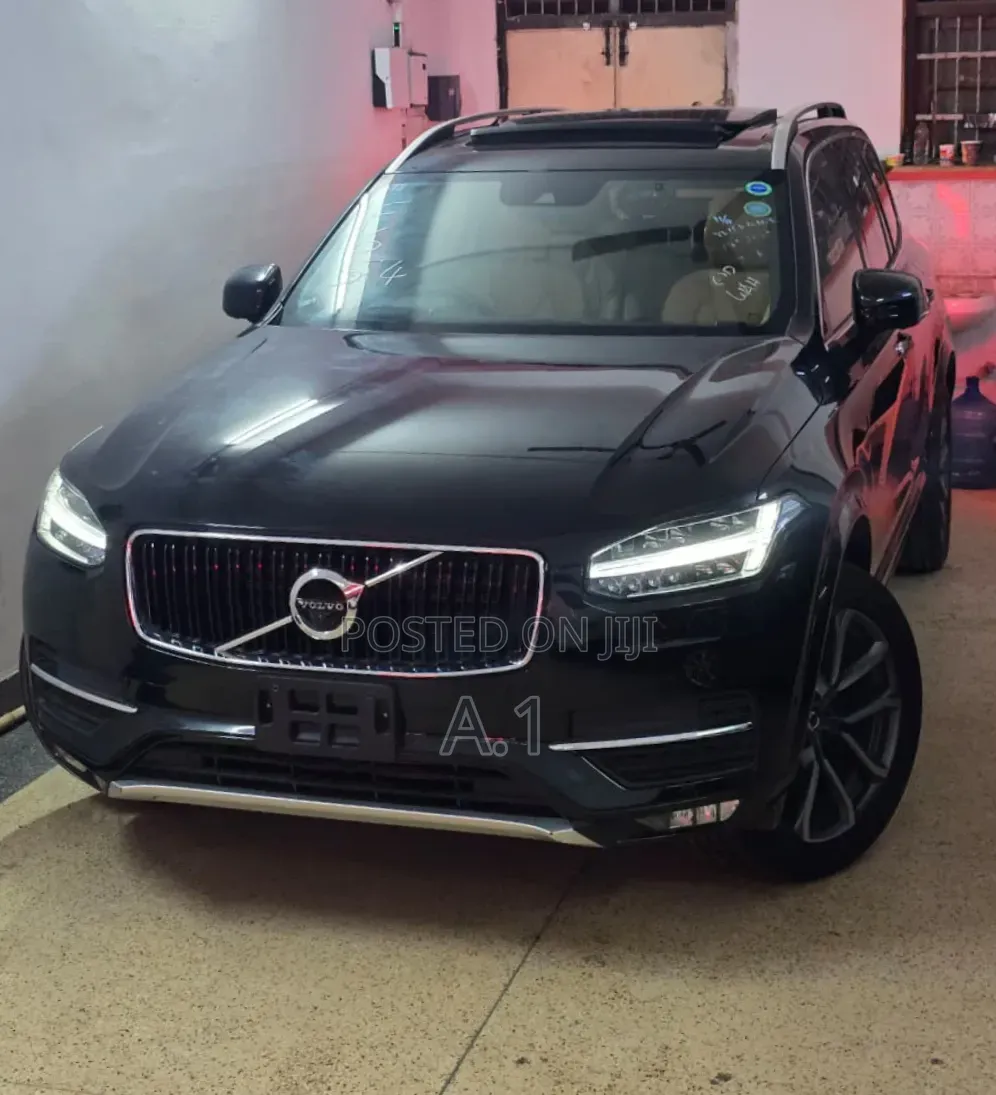Volvo XC90 2019 Blue