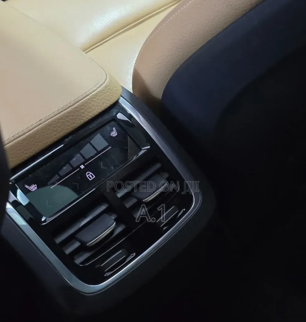 Volvo XC90 2019 Blue