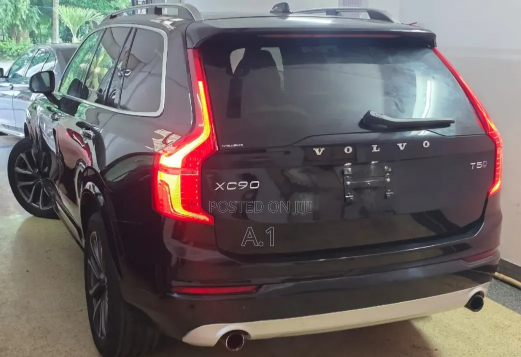 Volvo XC90 2019 Blue