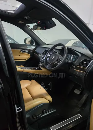 Volvo XC90 2019 Blue