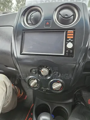 Nissan Note 2014 Silver