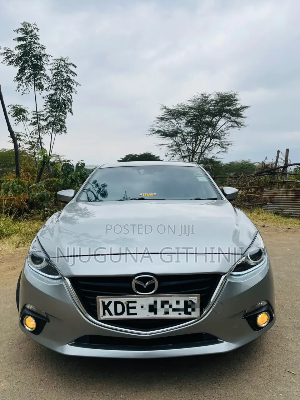 Mazda Axela SV Premium 2014 Silver