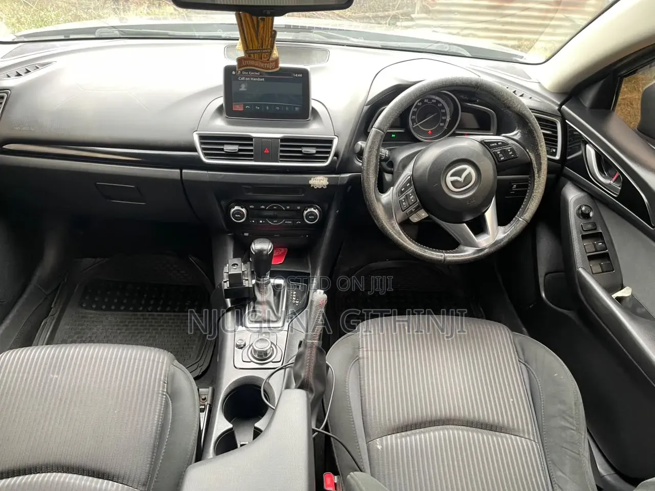 Mazda Axela SV Premium 2014 Silver